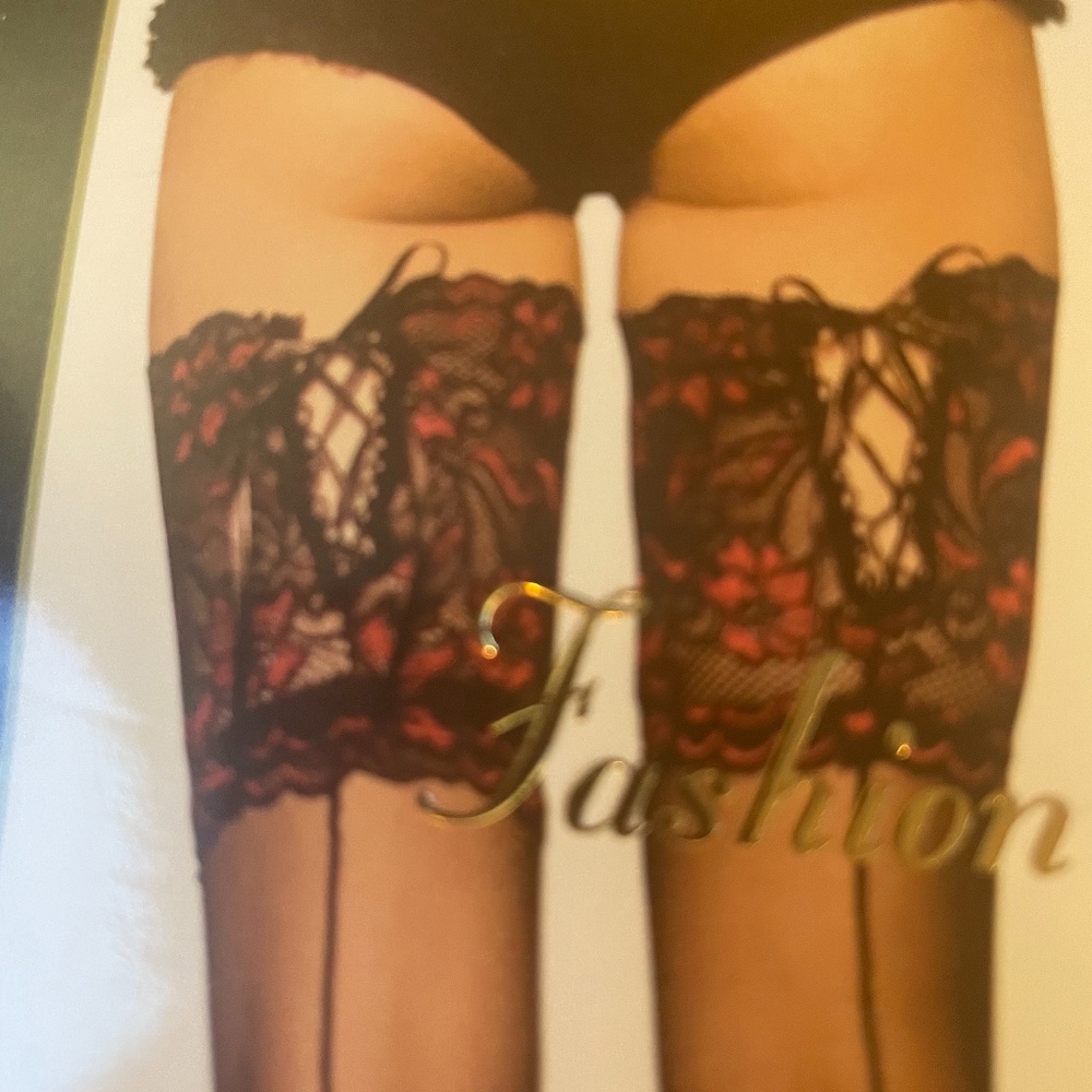 Beileisi fashion stockings sheer Cuban heel back seam stocking with silicone